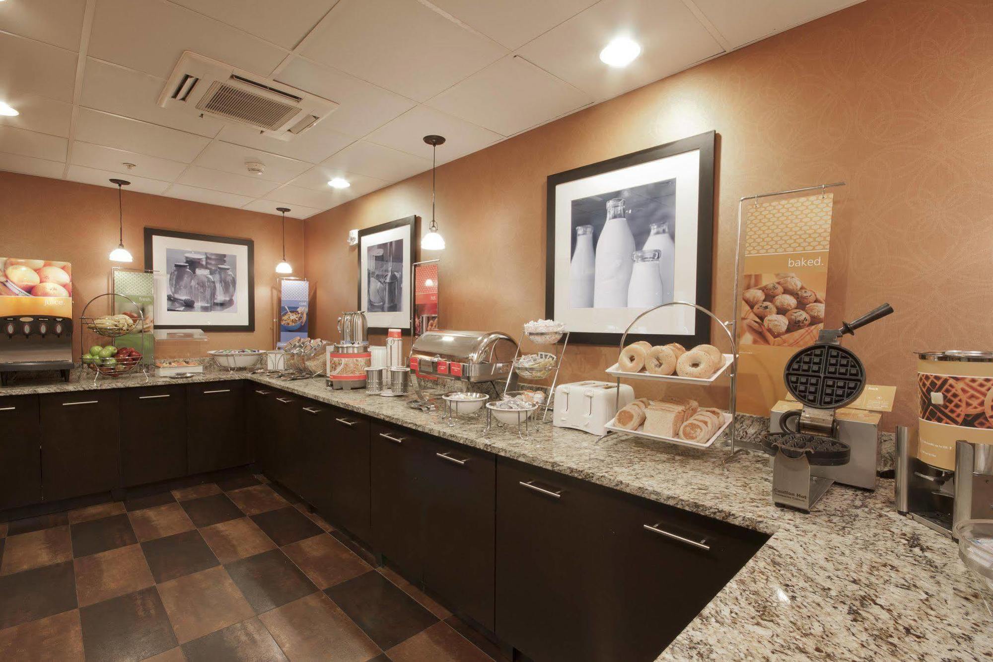 Hampton Inn Binghamton/Johnson City Exterior foto